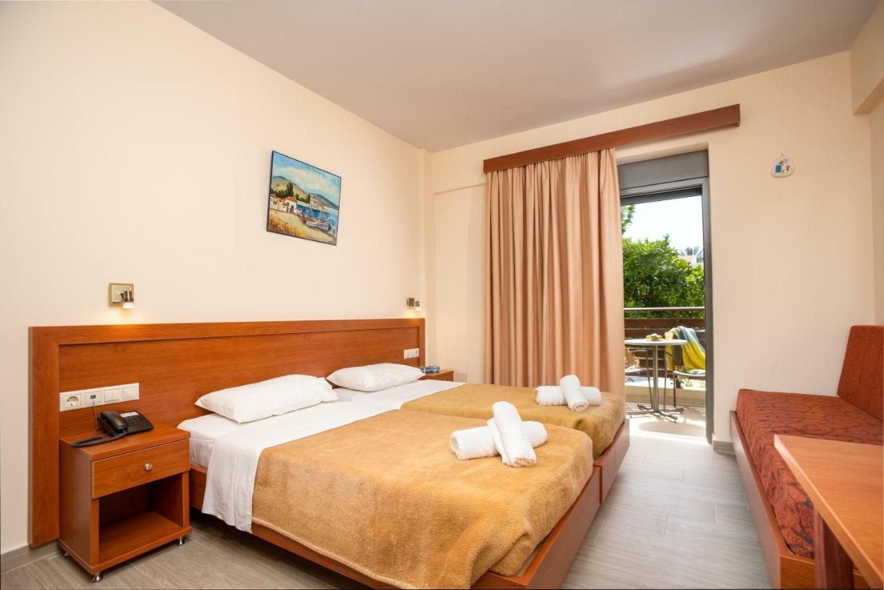 Ilyssion Holidays Hotel Іялісос Екстер'єр фото